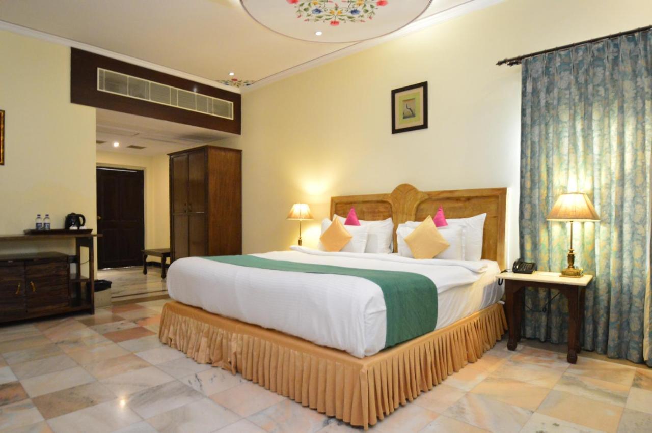 Talaibagh Palace Amer Exterior photo